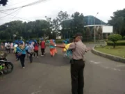 Kecamatan Kembangan Adakan Acara Fun Walk