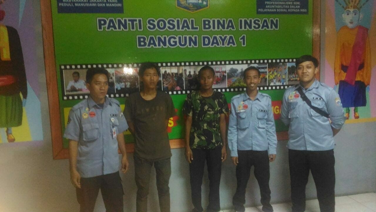 Pengemis Modus "Tangan Buntung" Diamankan P3S Jakarta Barat