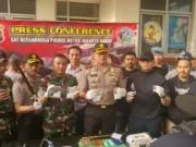 Kampung Ambon Diobrak-abrik, Polisi Temukan 16 Paket Sabu