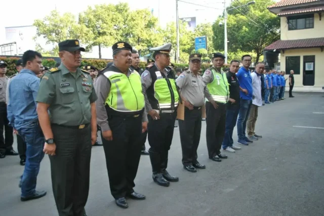 Hadapi Hari Buruh Polres Jakbar sebar Personel