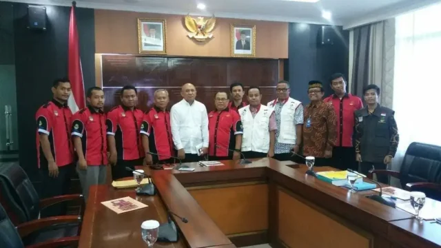 Bertemu Staf Presiden Teten Masduki, Fornas LKSA PSAA Siapkan Munas Pertama